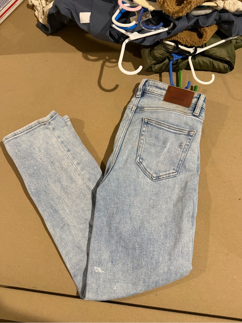 Women’s Light Blue Cropped Jeans - Modern